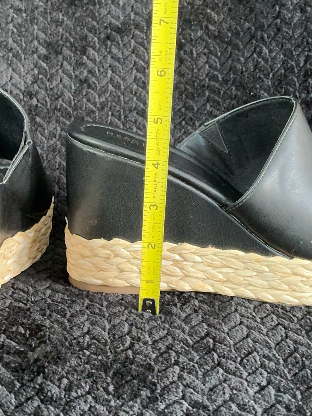 Kenneth Cole Reaction Black Slide Platform Espadrilles - Picture 8 of 9